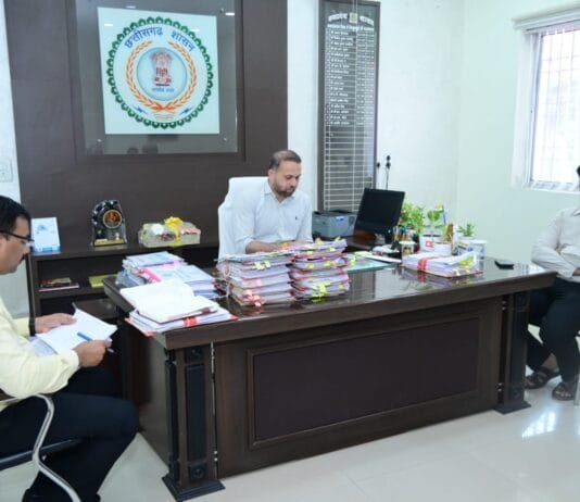 राजनांदगांव : शहर में चोरी, अपराध सहित अन्य अपराधिक गतिविधियों पर अंकुश लगाने के लिए जनसहभागिता से सीसीटीवी कैमरा लगाने की पहल…