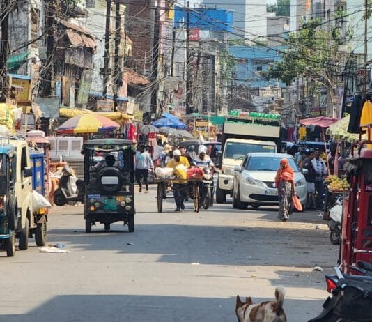 विजन टाइम्स: अतिक्रमण से जूझ रहा राजनांदगांव शहर, सड़कों पर बेजा कब्जा बढ़ रहा, लोग परेशान…