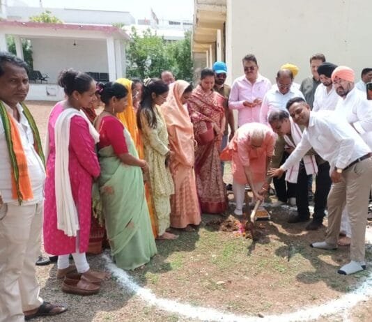 राजनांदगांव: वार्ड नं. 22 में विकास कार्य के तहत बनेगा सामुदायिक भवन, रोड का होगा निर्माण…