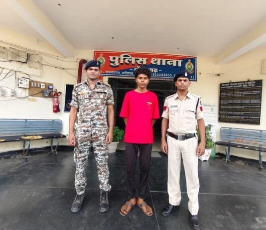 राजनांदगांव : मेरे गर्लफ्रेण्ड से बात करता है कहकर नारियल काटने के धारदार लोहे के औजार से किया हमला , आरोपी गिरफ्तार…