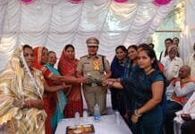 राजनांदगांव : चिखली मे सद्गुरु कबीर प्राकटय महोत्सव मे इंस्पेक्टर तरुणा साहू ने गई पंडवानी…