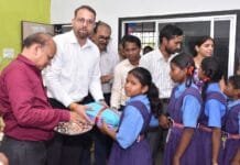 राजनांदगांव : कलेक्टर पदुमलाल पुन्नालाल बख्शी शासकीय उत्कृष्ट अंग्रेजी माध्यम विद्यालय राजनांदगांव के शाला प्रवेश उत्सव में हुए शामिल…