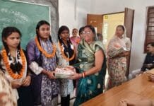 राजनांदगांव : मोबाइल का त्यागकर पुस्तकों को अपनाए यही जीवन को सही मार्ग देते हैं : सभापति पूर्णिमा कृष्णा साहू…