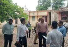 राजनांदगांव : कलेक्टर ने किया सीएमएचओ कार्यालय का आकस्मिक निरीक्षण…