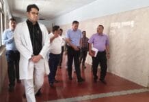 राजनांदगांव : संभागायुक्त ने शासकीय चिकित्सा महाविद्यालय का किया आकस्मिक निरीक्षण…