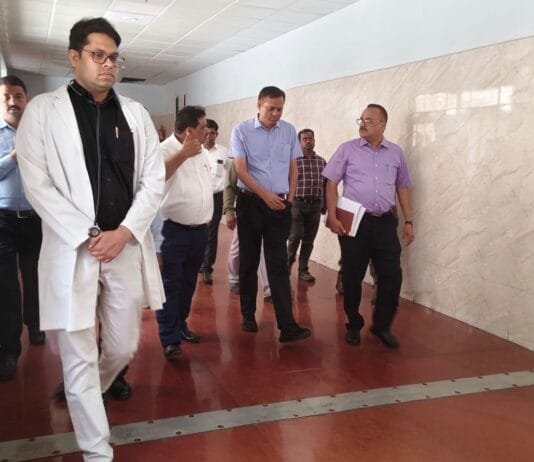 राजनांदगांव : संभागायुक्त ने शासकीय चिकित्सा महाविद्यालय का किया आकस्मिक निरीक्षण…