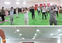 राजनांदगांव : जिला न्यायालय में किया गया योगाभ्यास…