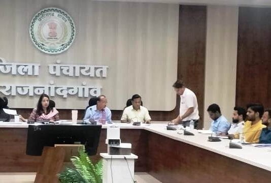 राजनांदगांव : जिला पंचायत सीईओ ने निर्माण कार्यों में गति लाने के दिए निर्देश…