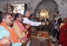 राजनांदगांव : विधानसभा अध्यक्ष ने माँ बम्लेश्वरी मंदिर पहुंचकर प्रदेशवासियों की सुख-समृद्धि एवं खुशहाली की कामना की…