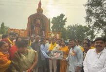 रायपुर : उद्योग मंत्री लखन लाल देवांगन दादर खुर्द, बालको नगर और खरमोरा के रथ यात्रा में हुए सम्मिलित…