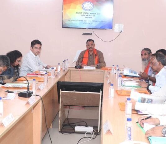 रायपुर : सरकारी मेडिकल कॉलेज बनें जनता की पहली पसंद : स्वास्थ्य मंत्री जायसवाल…