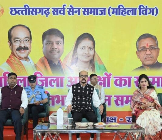 रायपुर : प्रतिभाओं का सम्मान समाज के अन्य लोगों को आगे बढ़ने की देता है प्रेरणा – डेका…