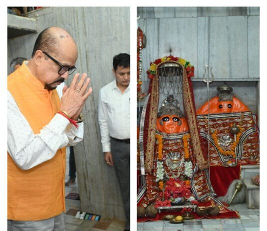 रायपुर : राज्यपाल रमेन डेका ने माँ भद्रकाली मंदिर में की पूजा-अर्चना…