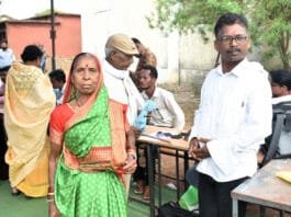 रायपुर : धरती आबा अभियान से आदिवासी हितग्राहियों को त्वरित लाभ…