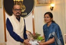 रायपुर : राज्यपाल डेका से छत्तीसगढ़ राज्य ग्रामीण आजीविका मिशन संचालक ने की मुलाकात…