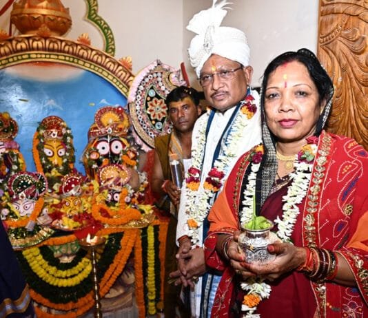 रायपुर : परंपरागत श्रद्धा-भक्ति और उल्लास के वातावरण में निकाली गई भव्य रथयात्रा…