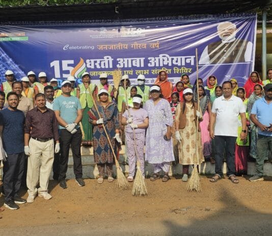 मोहला : कलेक्टर एवं जनप्रतिनिधियों ने किया श्रमदान, दिया स्वच्छता और जनजागरूकता का संदेश…