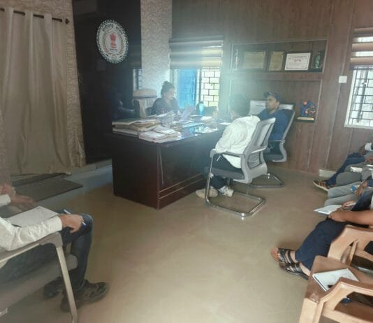 मोहला : जल संवर्धन और आवास निर्माण में नई पहल-जनपद अंबागढ़ चौकी में बनाई गई कार्ययोजना, ग्राम स्तर पर गठित होगी आवास सेना…