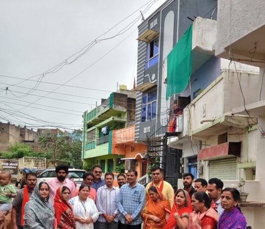 राजनांदगांव: रामनगर एवं दीवान पारा में सीमेंट कांक्रिटींग रोड और नाली निर्माण के लिए महापौर ने किया भूमिपूजन…