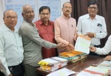 राजनांदगांव : धर्मांतरण के खिलाफ फूटा रजक धोबी समाज का गुस्सा ऐसे लोगों को सजा मिले…