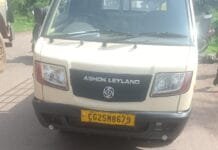 राजनांदगांव ब्रेकिंग: ग्राम तिलई के समीप गाड़ी ने बाइक सवार को मारी टक्टर, युवक घायल…