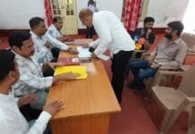 राजनांदगांव : दिल्ली दरवाजा के पास निर्मित प्रथम तल की 2 दुकानोे की नीलामी से निगम को 62 लाख 12 हजार रूपये की आय…