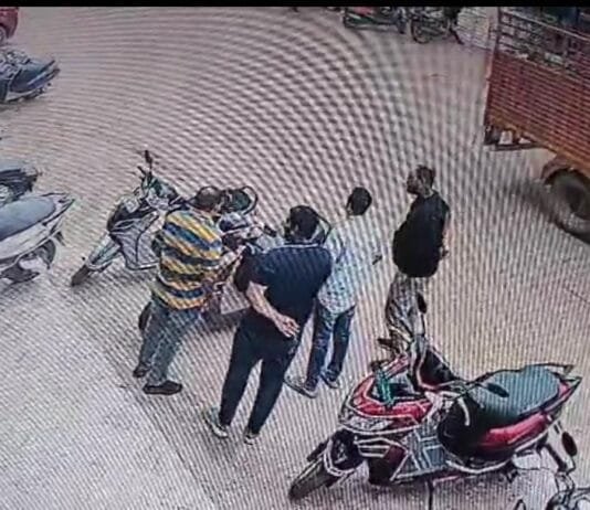 राजनांदगांव : राजनांदगांव में व्यापारी से मारपीट, लेन देन को लेकर हुआ विवाद…