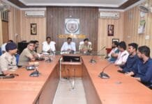 राजनांदगांव : गणेश उत्सव के उपलक्ष्य में झांकी समितियो का पुलिस एवं प्रशासन की उपस्थिति में ली गई बैठक…