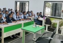 राजनांदगांव : आईआईटी-जेईई एवं नीट सहित अन्य प्रतियोगी परीक्षाओं की तैयारी के लिए नि:शुल्क कोचिंग का किया जा रहा संचालन…