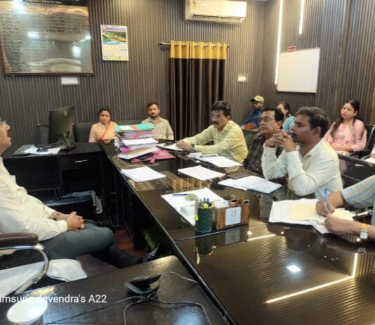 राजनांदगांव : आयुक्त ने की निर्माण कार्य की सतत मानिटरिंग करने तथा कार्य में गुणवत्ता का विशेष ध्यान रखने दिये कडे निर्देश…