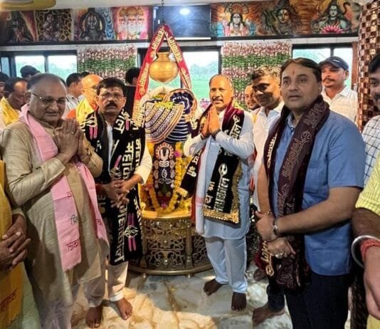 राजनांदगांव: संगठन महामंत्री पवन साय ने सिंघोला महाकाल मंदिर में की पूजा-अर्चना, महाकाल सेना ने किया भव्य स्वागत…