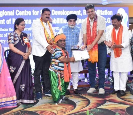 राजनांदगांव: दिव्यांगजनों के जीवन को बेहतर एवं सशक्त बनाने की दिशा में सीआरसी एक अद्भूत केन्द्र : पूर्व सांसद अभिषेक सिंह…