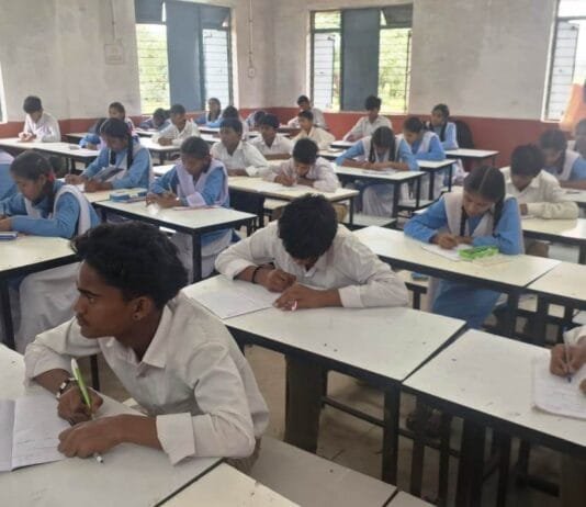 राजनांदगांव : गुणवत्तापूर्ण शिक्षा सुनिश्चित करने की दिशा में राजनांदगांव जिले की एक अनूठी पहल…