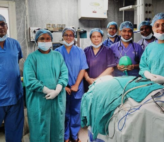 रायपुर : 7 सेंटीमीटर तक चेहरे में घुसा औजार, घायल बालक को जान के जोखिम से बाहर लाया, ईएनटी विभाग के डॉक्टरों ने रचा कीर्तिमान…