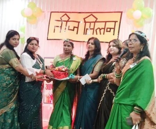 भिलाई सुपेला पावरहाउस में मौर्य कुशवाहा महिला संगठन का तीज मिलन समारोह हर्षोल्लास से सम्पन्न…