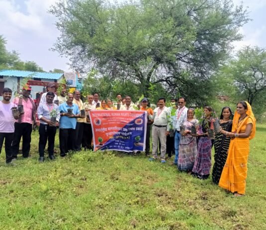 राजनांदगांव: भानपुरी गौठान में मानव अधिकार रक्षक संगठन द्वारा वृक्षारोपण, गांव की हरियाली हेतु लिया संकल्प…