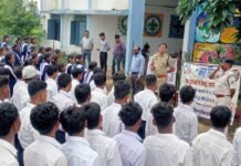 राजनांदगांव : नवा बिहान के तहत एक युद्ध नशे के विरुद्ध एवं साइबर जागरूकता अभियान चलाकर जिले भर में स्कूली छात्र-छात्राओं को किया गया जागरूक…