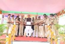 राजनांदगांव: स्वतंत्रता दिवस पर पीटीएस राजनांदगांव में मुख्य ध्वजारोहण समारोह, उत्कृष्ट कार्य करने वाले पुलिसकर्मी सम्मानित…