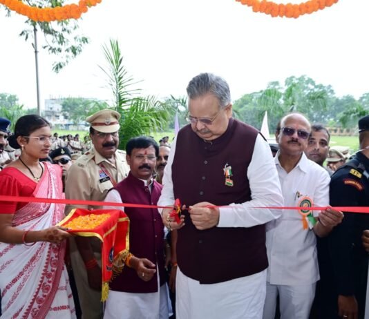 राजनांदगांव : विधानसभा अध्यक्ष ने पुलिस प्रशिक्षण केन्द्र में प्रतीक्षालय भवन का किया लोकार्पण…