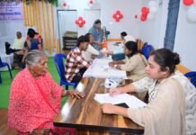 राजनांदगांव : मोतीपुर में नि:शुल्क स्वास्थ्य एवं जागरूकता शिविर का हुआ आयोजन…