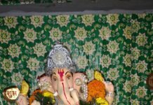 рд░рд╛рдЬрдирд╛рдВрджрдЧрд╛рдВрд╡ : рдЧрд╛рдЬреЗ рдмрд╛рдЬреЗ рдХреЗ рд╕рд╛рде рдкрдВрдбрд╛рд▓реЛрдВ рдФрд░ рдШрд░реЛрдВ рдореЗрдВ рд╡рд┐рд░рд╛рдЬреЗ рдЧрдгрдкрддрд┐тАж