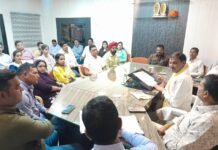 राजनांदगांव : महापौर ने ली विभागीय बैठक, गणेश पर्व को देखते हुये पेचवर्क करने, विद्युत व्यवस्था दुरूस्त करने के दिये निर्देश…