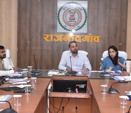राजनांदगांव : प्राधिकरण के निर्माणाधीन विकास कार्यों को गुणवत्तापूर्ण समय-सीमा में पूर्ण करें – कलेक्टर…