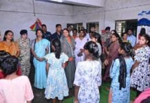 रायपुर : महिला बाल विकास मंत्री ने बीजापुर में बच्चों, महिलाओं और दिव्यांगों के लिए संचालित सेवाओं का किया निरीक्षण…