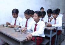 रायपुर : पोषण की पहल : हाई स्कूल के छात्रावासी बच्चों को अब स्कूल में मिलेगा पौष्टिक भोजन…