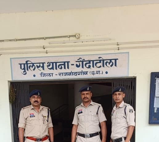 राजनांदगांव : गैंदाटोला पुलिस की कार्यवाही, महुआ कच्ची शराब की बिक्री पर बड़ी कार्रवाई…