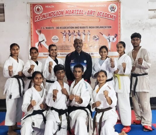 राजनांदगांव : इंडिपेंडेंस कप नेशनल कराते चौंपियनशिप में भाग लेने खिलाड़ी दिल्ली रवाना…