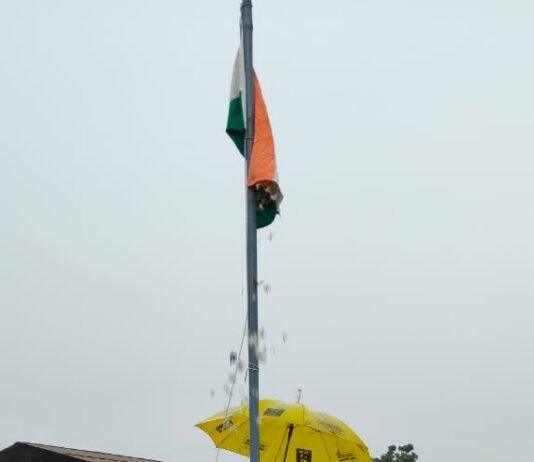 राजनांदगांव : 79 स्वतंत्रता दिवस समारोह के अवसर में आदिम जाति सेवा सहकारी समिति मर्यादित जोशीलमती सोसायटी में ध्वजारोहण…