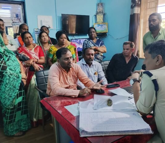 राजनांदगांव: स्टेशन पारा वार्डवासियों ने चिखली चौकी में की शिकायत, चोरी व असामाजिक तत्वों पर कार्रवाई की मांग – आसिफ अली