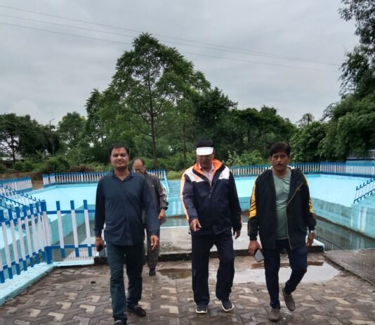 राजनांदगांव : महापौर पहुॅचे मोहारा, विर्सजन कुण्ड का किया निरीक्षण…